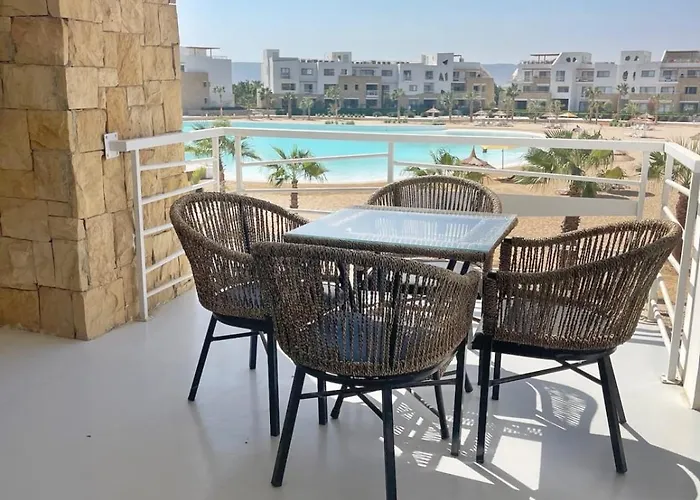 Charming & Beautifully Styled 3bdr Swan Gouna